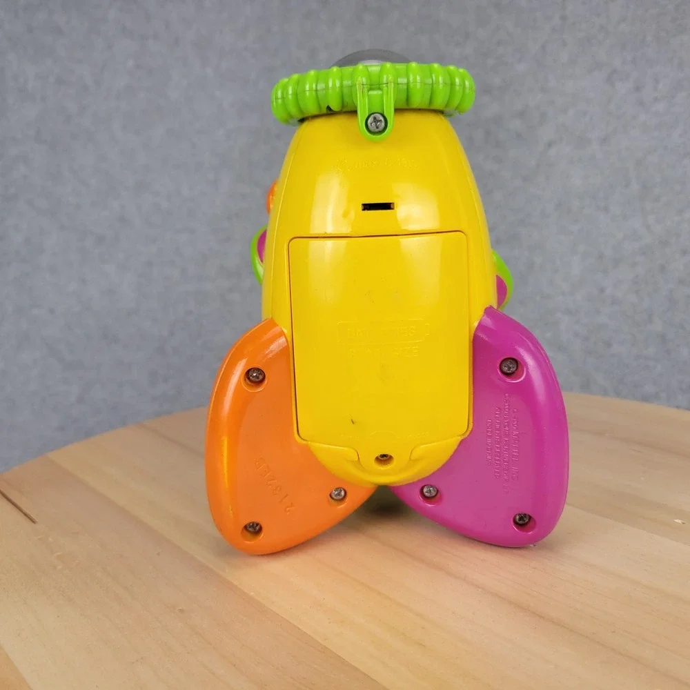 Mattel Barney Musical Flashlight Toy Toddler Yellow 2001 Space Ship Sound
